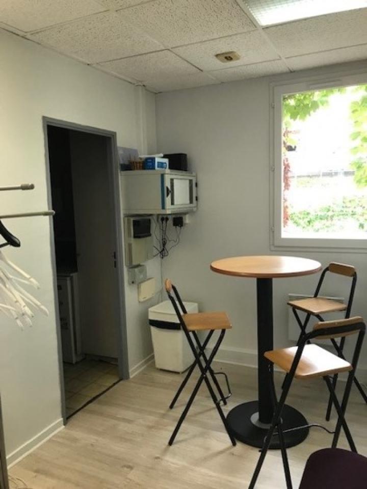 Bureau Montrouge 85m² Location bureau Montrouge Hauts-de-Seine OLBUR2532876 2